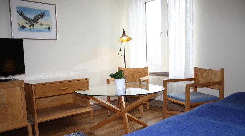 Halltorps Gaestgiveri エクステリア 写真